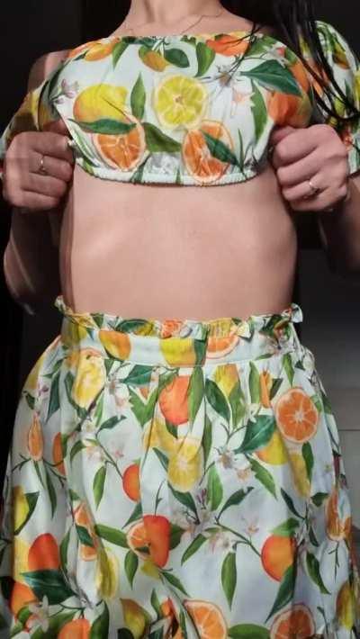 Crop top drag and drop