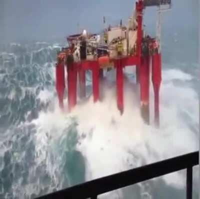 Oil refinery... this makes me want to vomit. A lot.