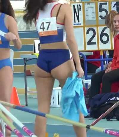 Pole Vault Girl Before Attempt
