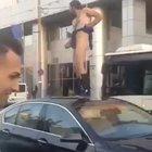 Cineva l-a suparat pe lucovid