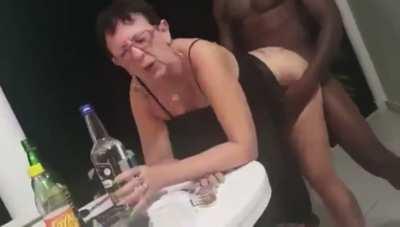 New videos are out now on the website link down below ⬇️