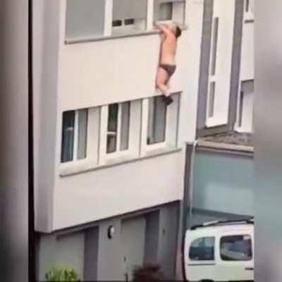 Definitely overestimated his parkour skills