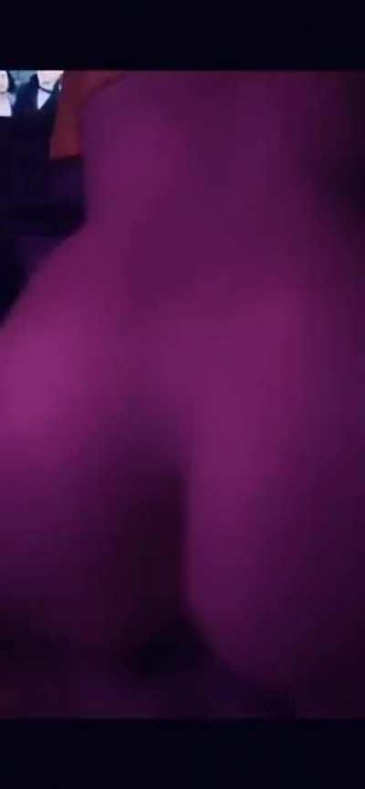 I embrace my desire to, feel the rhythm 😉🖤😉