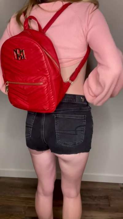 Being a good girl means keeping my priorities in order