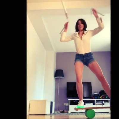 Awesome balance with nanchaku skill