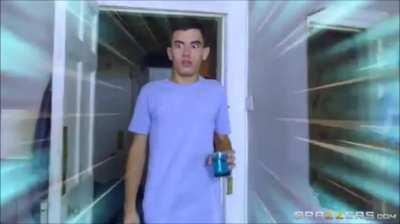 Think I downloaded the wrong Dragonball movie 🤔