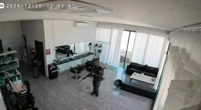 Royal Thai Marine Corps take control Ban Tha Sen and Thomoda Casino.AAV-7A1 Amphibious Carriers with Improvised Armors &amp; Net cages, M16A3 rifle