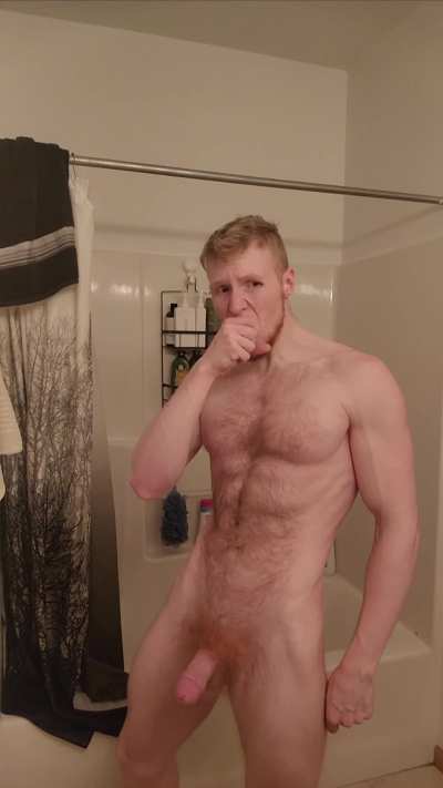 Flexing and showing off my ginger BWC for you!