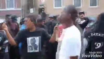 Yo y mis camaradas cuando sonaba este temazo en el 1700