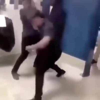 Majima appearing in a normal fight be like