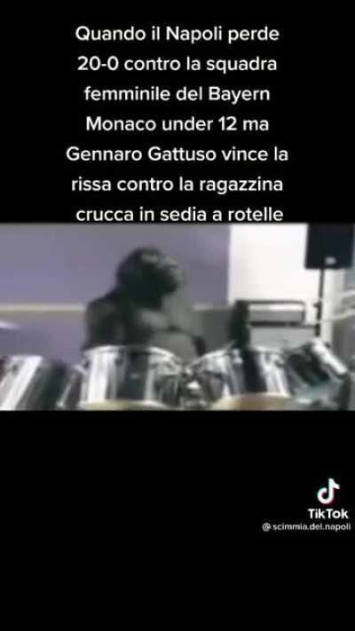 UN BACIO AGLI AMICI NAPOLETANI