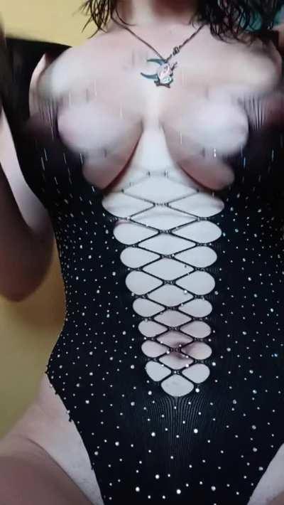 my tits bounce very sexy when I'm on top of you