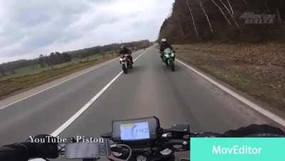 Motorcyclist shits his pants when he gets passed by two other motorcycles