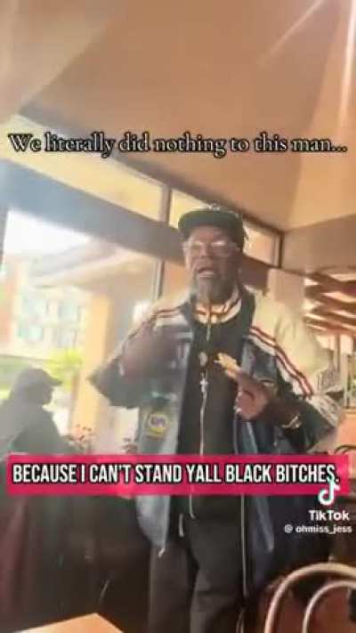 Old Black man rants about Black women at Roscoe's
