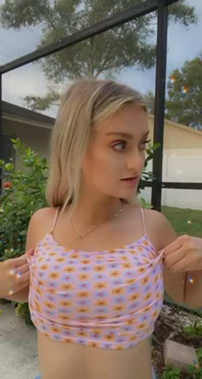 Are you into triple D’s? [gif]