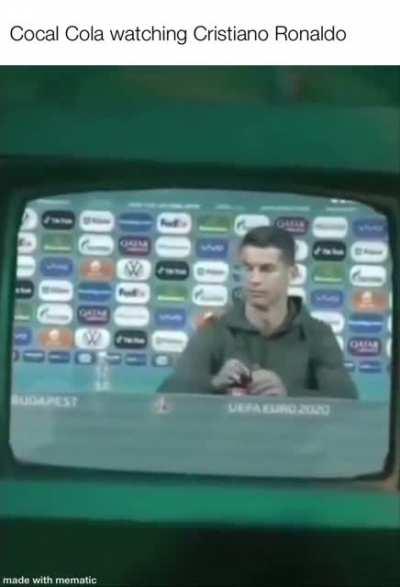 Cristiano Ronaldo promoting water is pretty cool