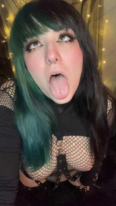 Wanna try my mouth out? ❤️