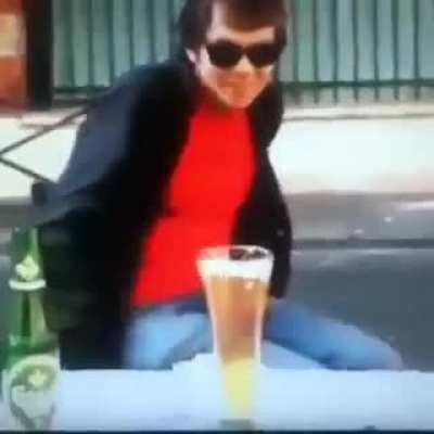 Putting Mentos in beer!