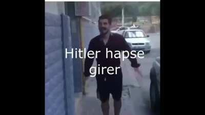 Aykut Elmas vidyolari ile Hitler'in başa geçtiği ve Çekoslovakyayi aldığı döneme kadar bir video yaptım ilk defa böyle bir şey denedim umarım beğenirsiniz