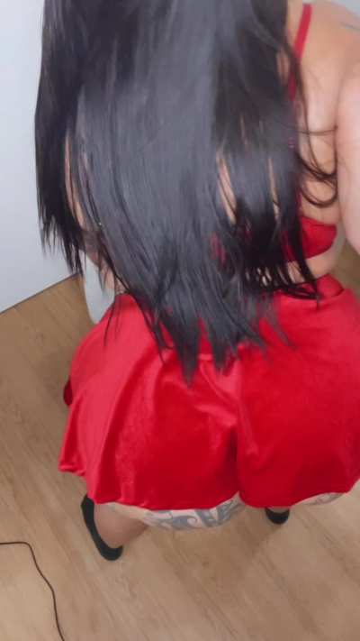 When you pull that cock out I can't help but feel happy
