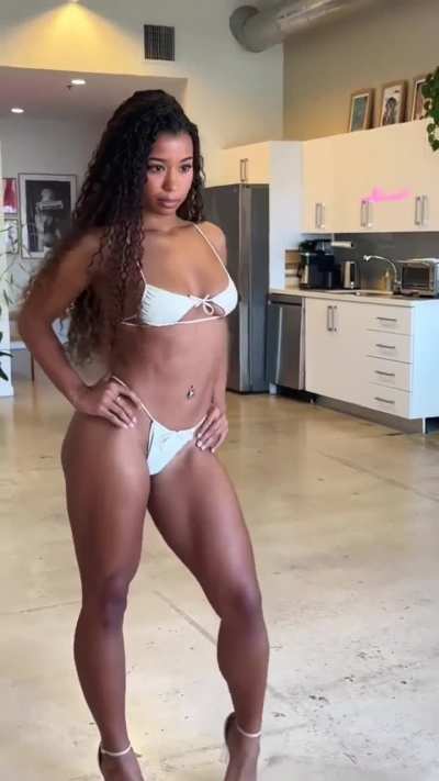 Mataya Sweeting (@matayasweeting)