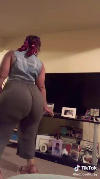 Oh my Gawwwwd! 🍑🍑💦😍🤪