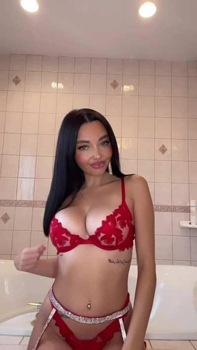 Do you think I should keep them natural or make them bigger? link in the comments