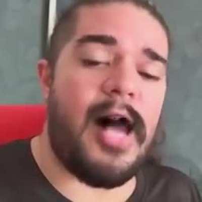 CS Baka Mitai söylüyor