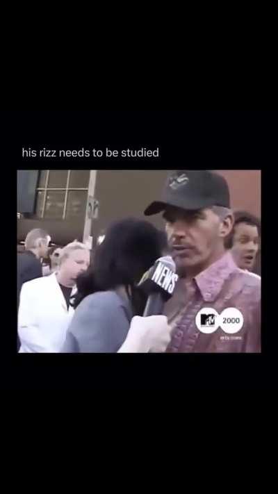 Angelina high as a kite 🪁