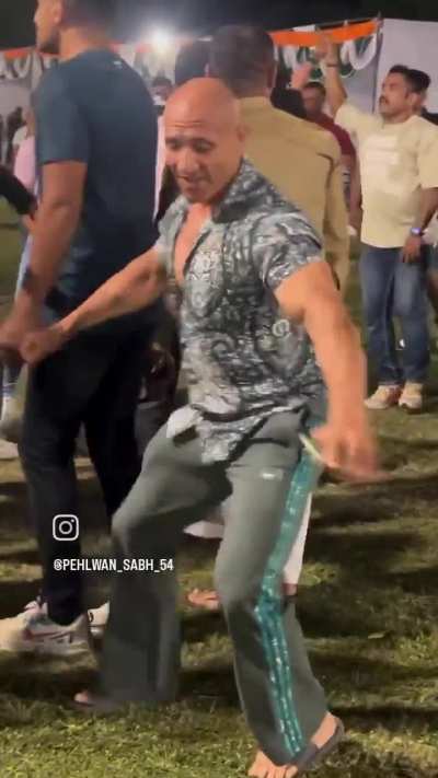 Spotted a Musclar Uncle in a Wedding