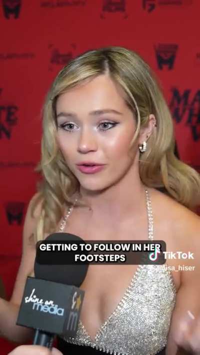 Brec Bassinger & Ali Larter talk on Final Destination