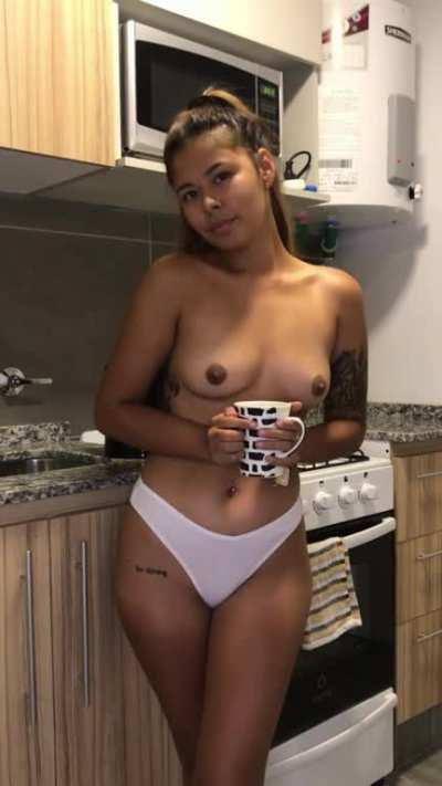 How about a morning coffee and blowjob before work 🥰