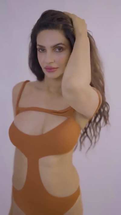 Manmeet Kaur Virk for Amit-Crisp Photography