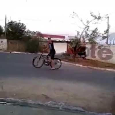 Fishing gone right lol poor dude look so pissed !!