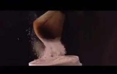 Feel Pinks commercial 😯