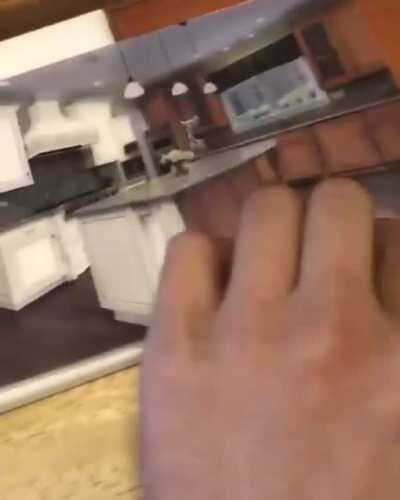 Displaying different materials used in real time!