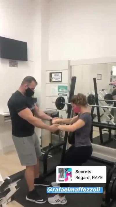 Mai Rebelo ( saudade desse rabo guloso 🤤 )