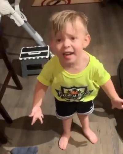 His mama went to work and did not give him a kiss..😅😂