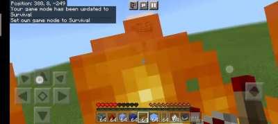 I made a trollface ghast that shoots rage comics