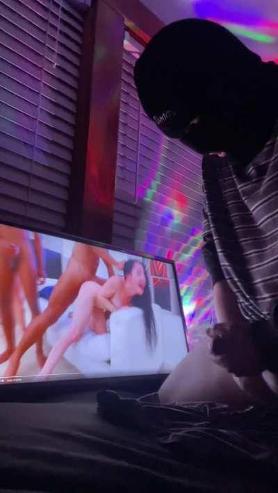 Cumming into my sisters panties.