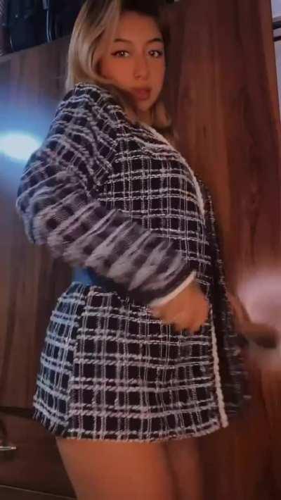 Spank my bootie if you’re sorting by new 😜