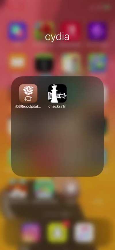 [Help] Just jailbroke phone using BootRa1n. Got no errors but cydia crashes everytime upon opening it. Any ideas on how to fix it?
