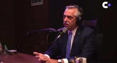 Alberto lo hizo todo...el multi presidente...