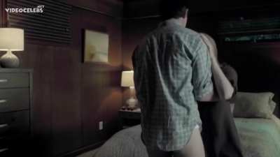 Laura Linney sexy - Ozark s01e06 (2018).mp4
