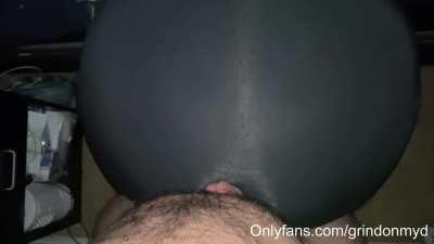 Huge thick ass in tight dress grinding