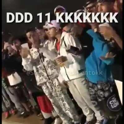 tinha que ser essa raça do inferno