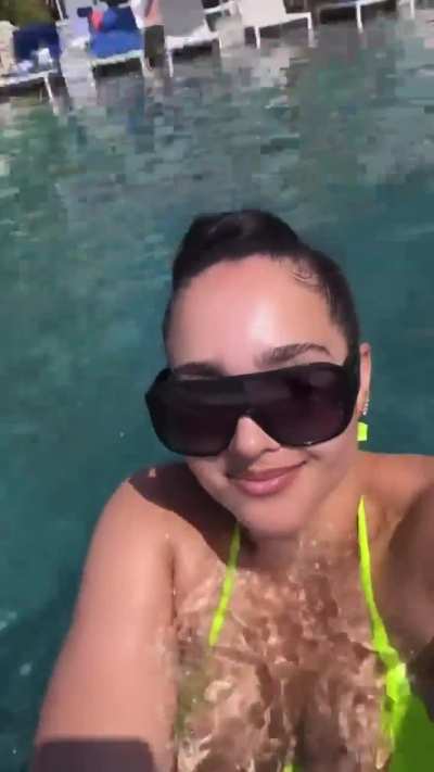 Her best tease, look at them bouncing