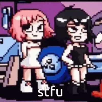 who is the girl next to lisa?