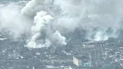 TOS 1a strikes somewhere in Ukraine (music from source)