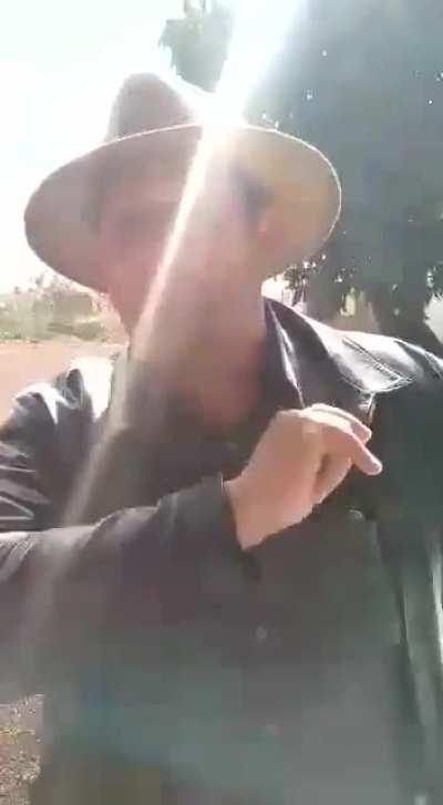 Estamos cada vez mais próximos do dia em que bolsonaristas irão chamar Bolsonaro de esquerdista